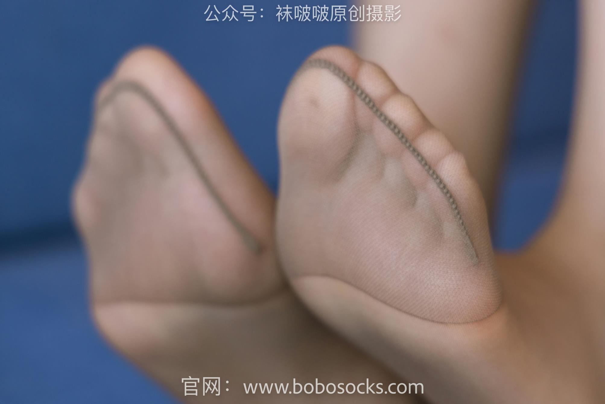 足控在线视频-BoBoSocks袜啵啵-NO.159小甜豆-平底鞋、咖啡丝（脚尖加固款）、空姐制服