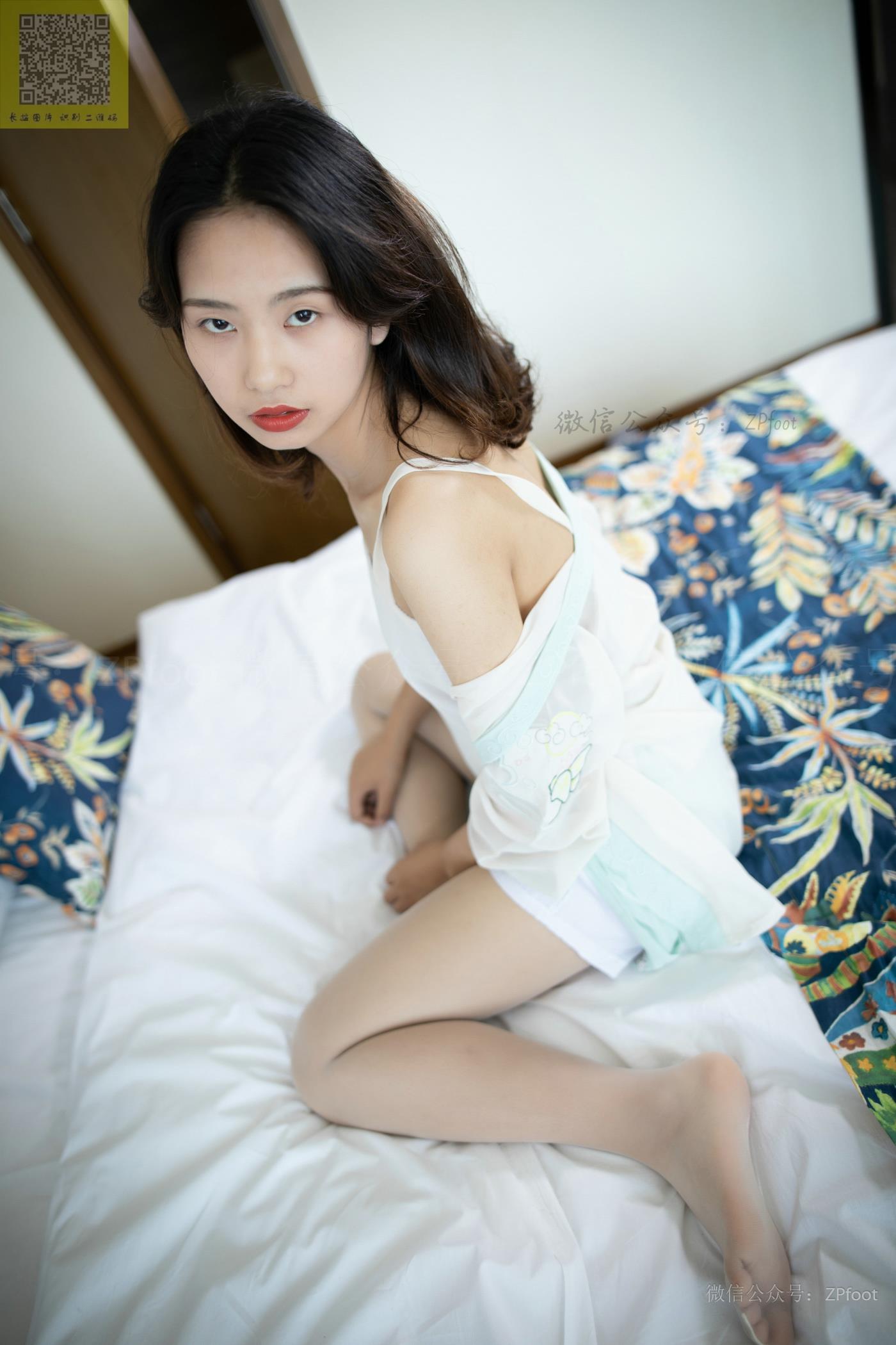 ISS山茶摄影056汉服白丝-84P