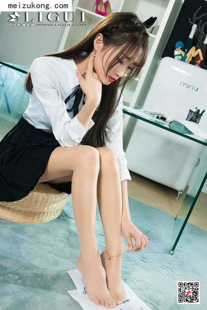 Ligui丽柜 - 2019.07.17 [家庭作业] 王炜炜 [59p-29M]