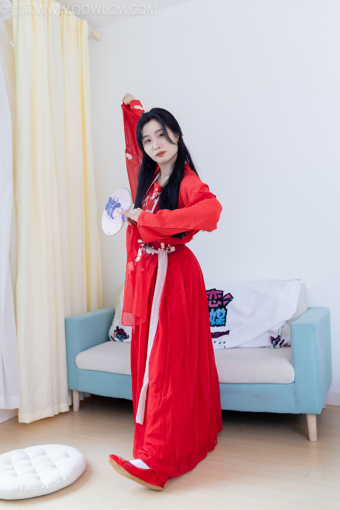 物恋传媒 - NO.2328期 《绒绒》 汉服，布鞋，白棉袜[打底]红色船袜[叠穿]，物恋传媒，物恋摄影映画