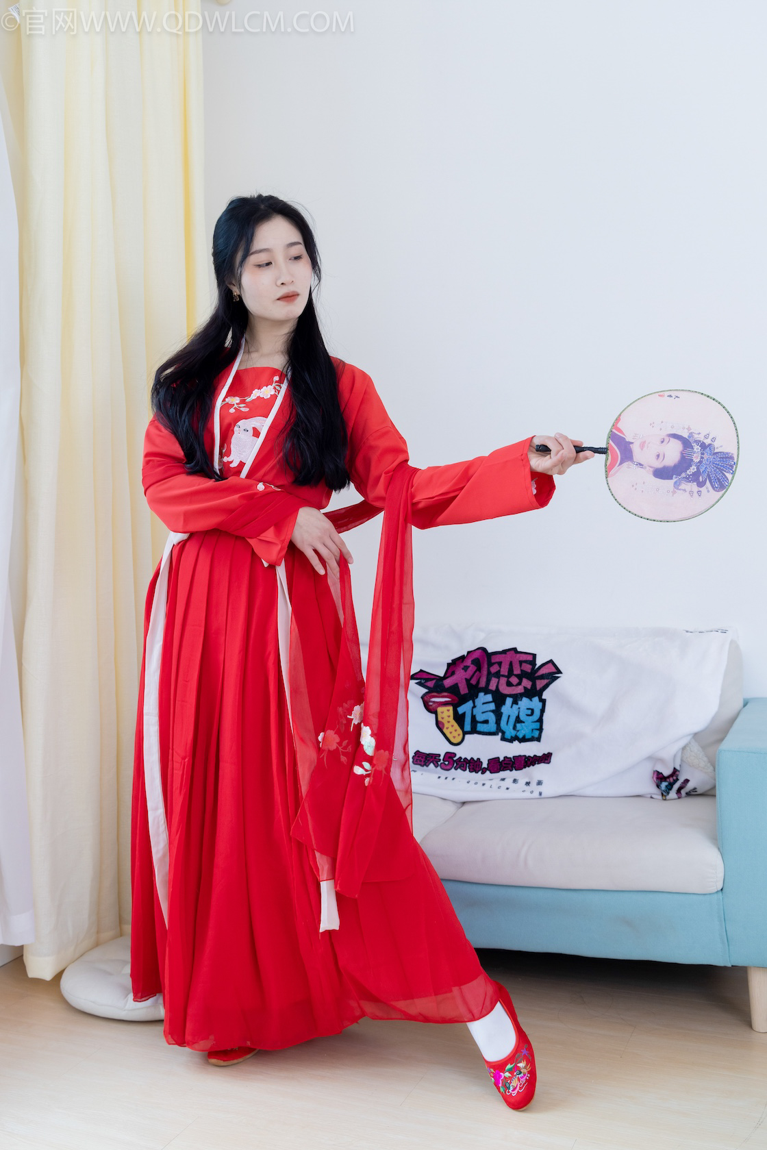 物恋传媒 - NO.2328期 《绒绒》 汉服，布鞋，白棉袜[打底]红色船袜[叠穿]，物恋传媒，物恋摄影映画