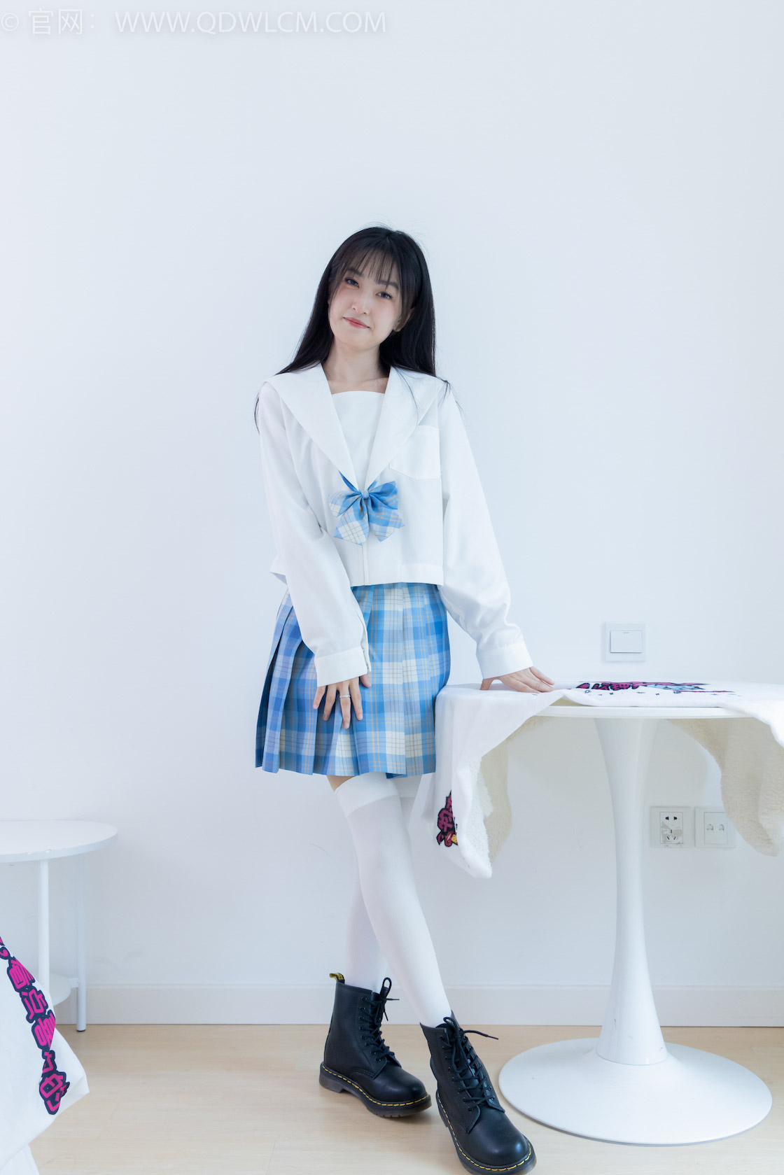 物恋传媒 -  第2397-2416共20期打包[棉袜，船袜，裸足，丝袜，打包]