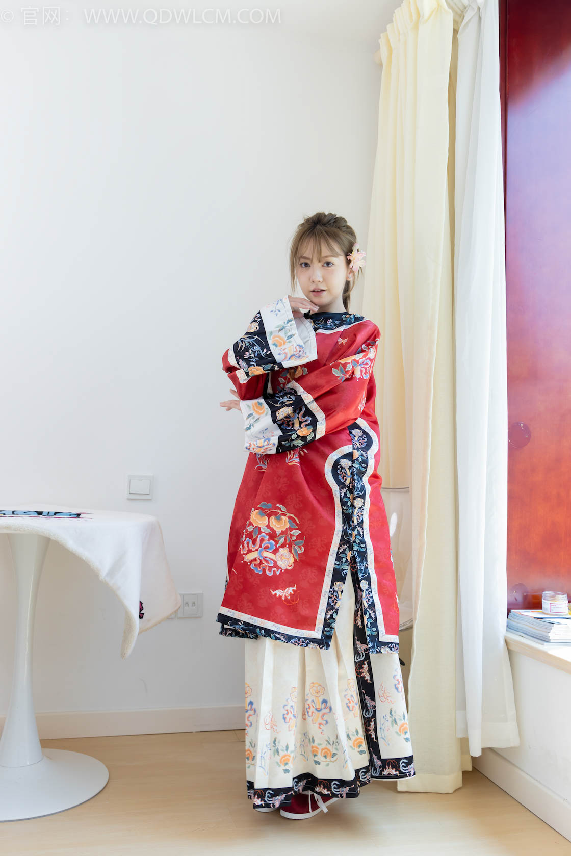 物恋传媒 -  第2417-2436共20期打包[棉袜，船袜，裸足，丝袜，打包]