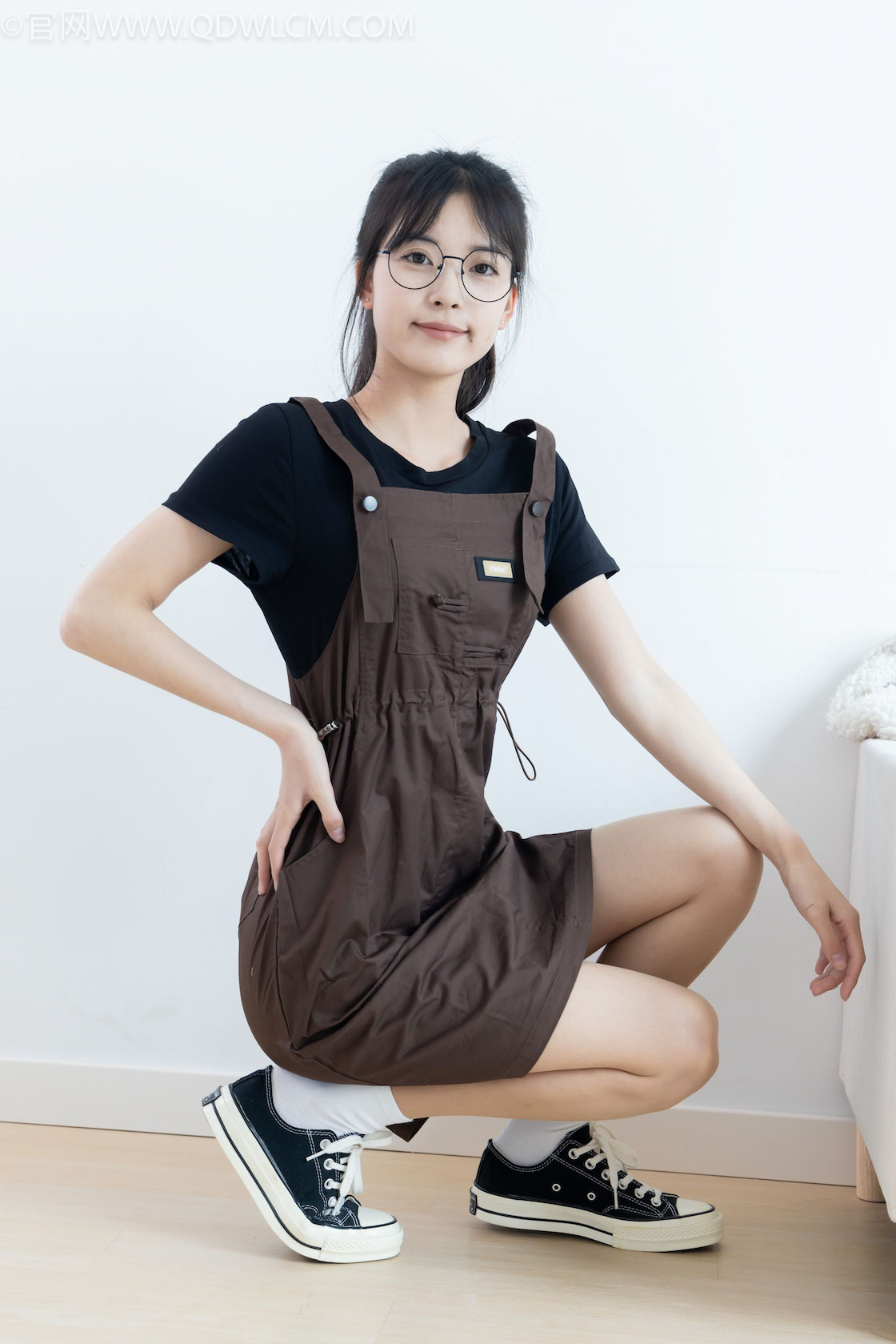 物恋传媒 -  第2477-2496共20期打包[棉袜，船袜，裸足，丝袜，打包]