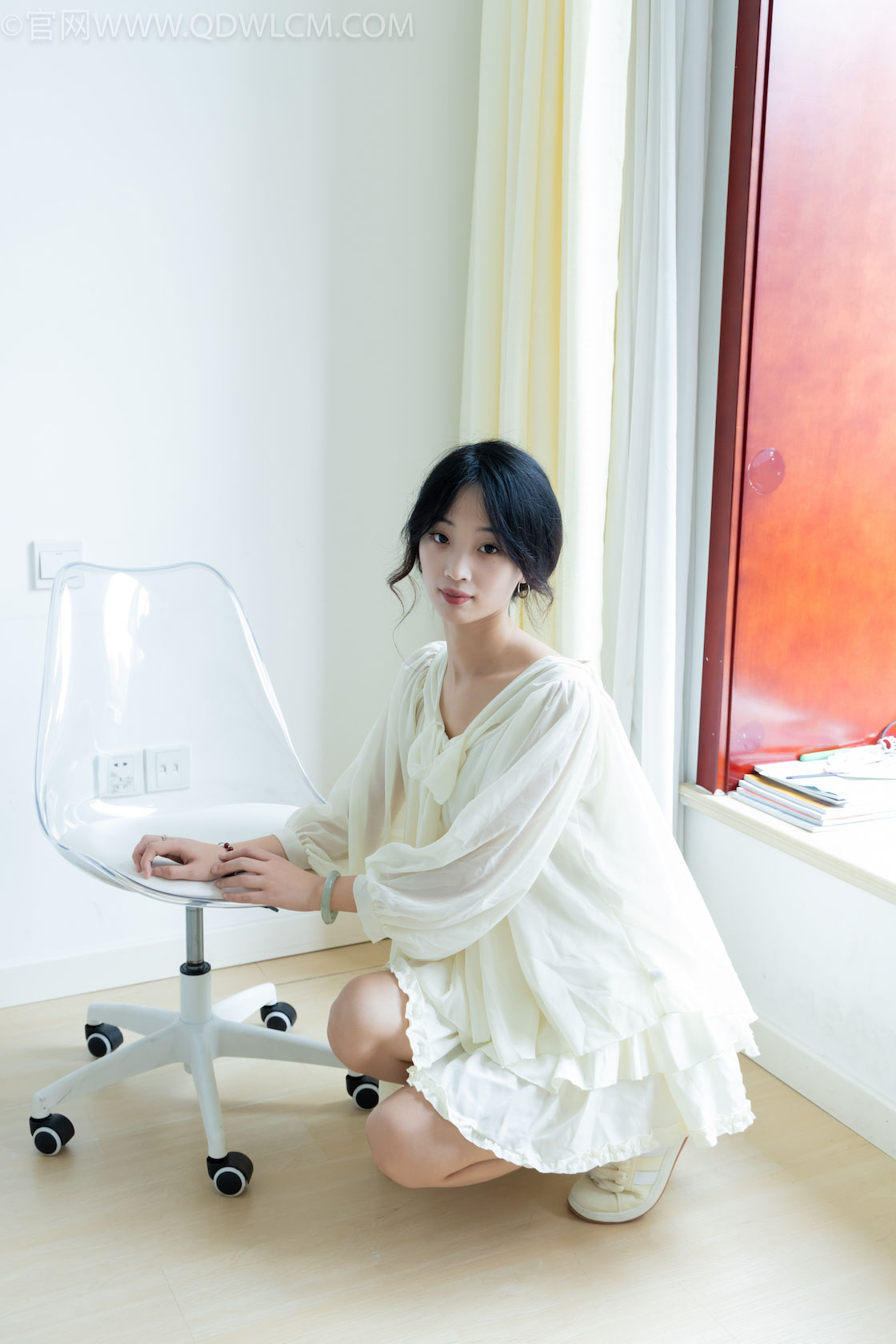 物恋传媒 -  第2477-2496共20期打包[棉袜，船袜，裸足，丝袜，打包]