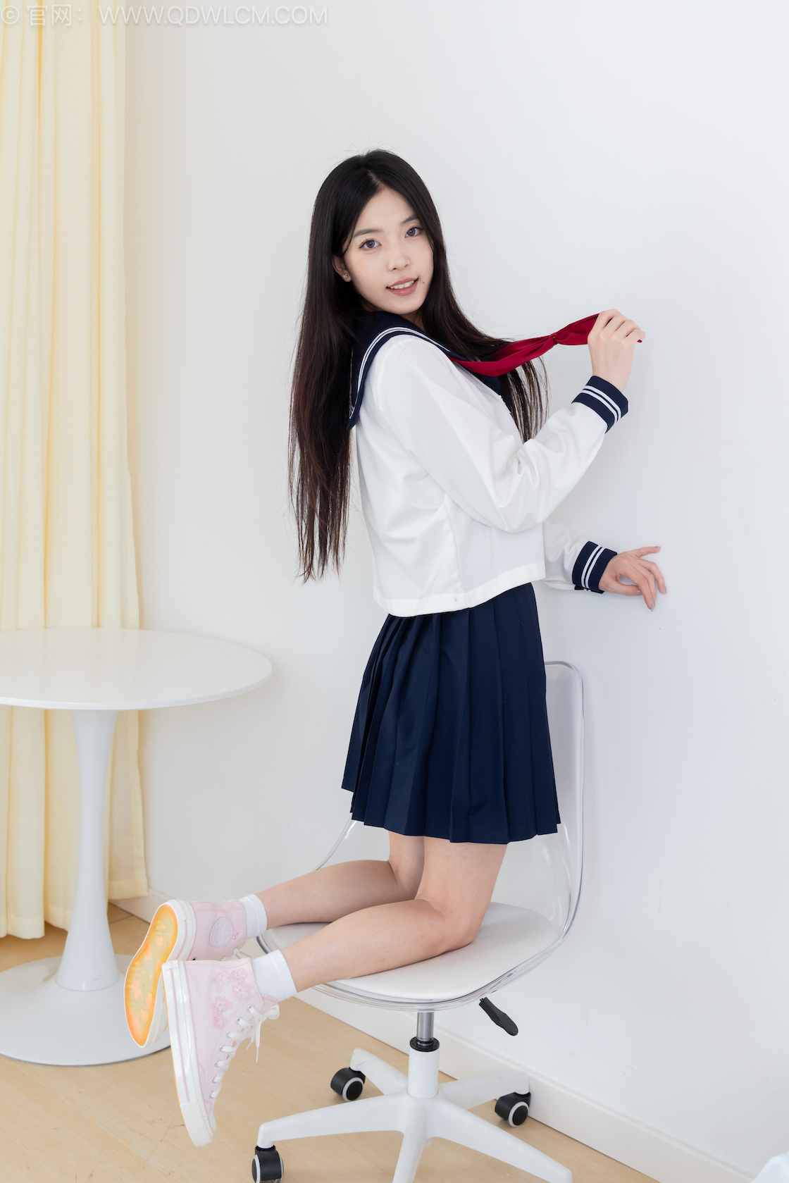 物恋传媒 - NO.2535期 《茯苓》 帆布鞋，纯白棉袜[高筒]，裸足，物恋传媒，物恋摄影映画