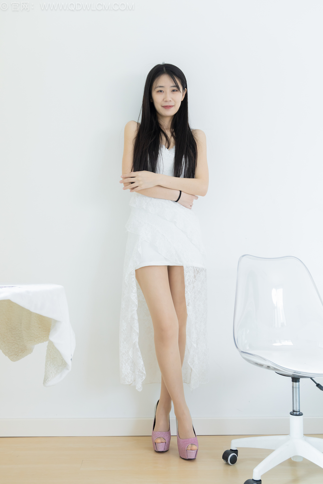 物恋传媒 - NO.2538期 《菜菜》 高跟鞋，薄肉丝[脚尖透明款]，物恋传媒，物恋摄影映画