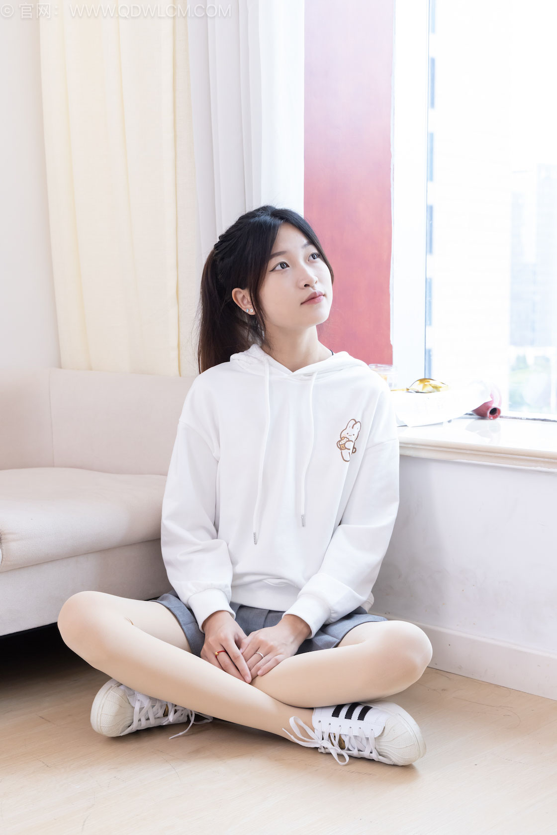 物恋传媒 -  第2537-2556共20期打包[棉袜，船袜，裸足，丝袜，打包]