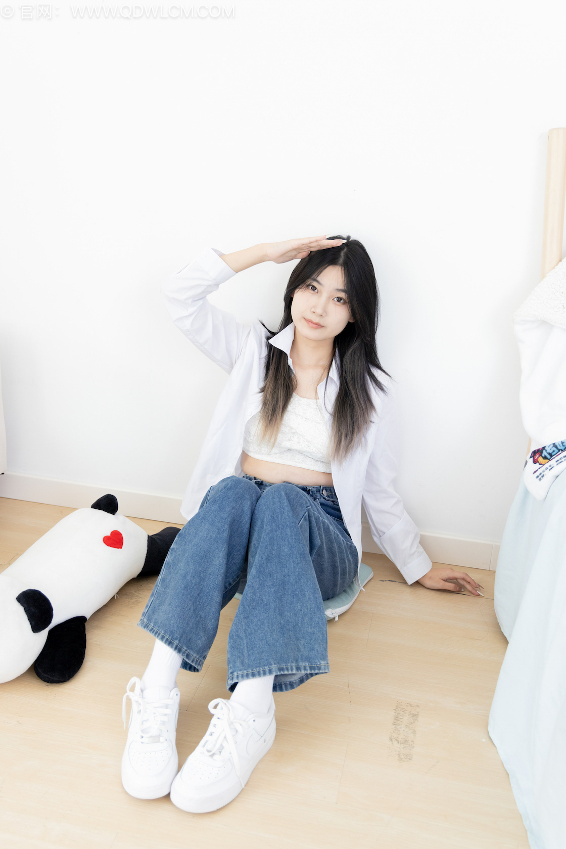 物恋传媒 - NO.2604期 《贝壳》 板鞋，纯白棉袜[高筒]，裸足，物恋传媒，物恋摄影映画