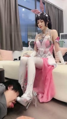 直播视频 《樱桃大大》cosplay角色调虐狗 [23分34秒]