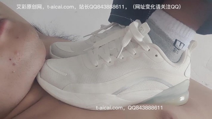 女王女主 羞耻的踩踏 [48分56秒]