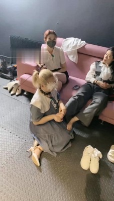 直播视频 《冰诺》母畜伺候素人姐妹花 [30分19秒]