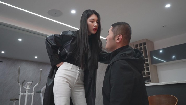 女王女主 飒飒S王者剧情 狂妄出轨男毫无出戏 绝不穿帮紧凑真实全程高能 [48分56秒]
