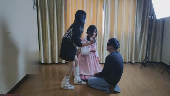 直播视频 《最抗揍M》开发两学生素人暴虐 [46分25秒]