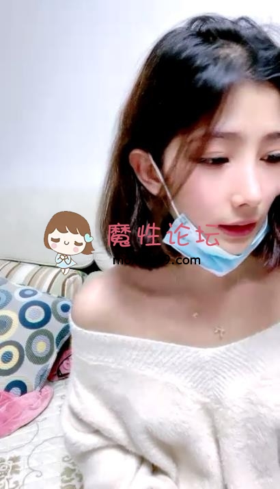 卡哇伊妹子和閨蜜帶陽具，後入深入妹子虎穴特寫大鮑魚，道具自慰  [2V ] [BT] [-]