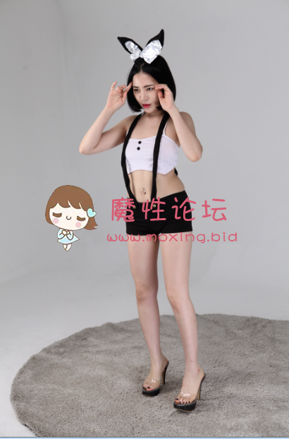 短发韩模（不知名）《568P/3.3G》《百度盘》 [-]