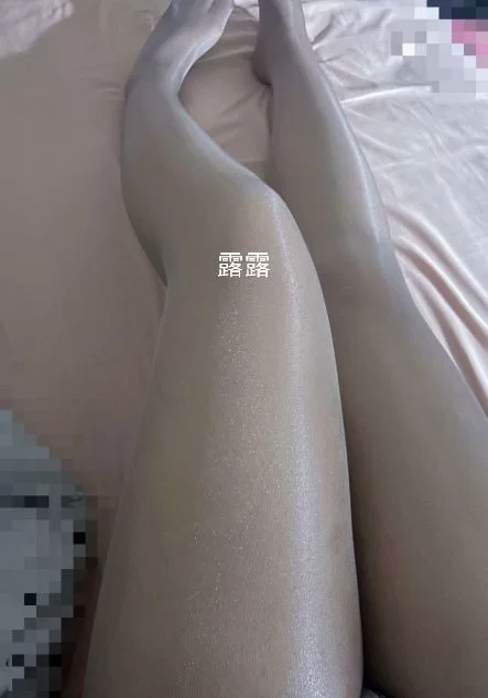 姐姐yyds，可骚可萝可御，switch反差双向，可主奴，tk，口舌，四 [-]