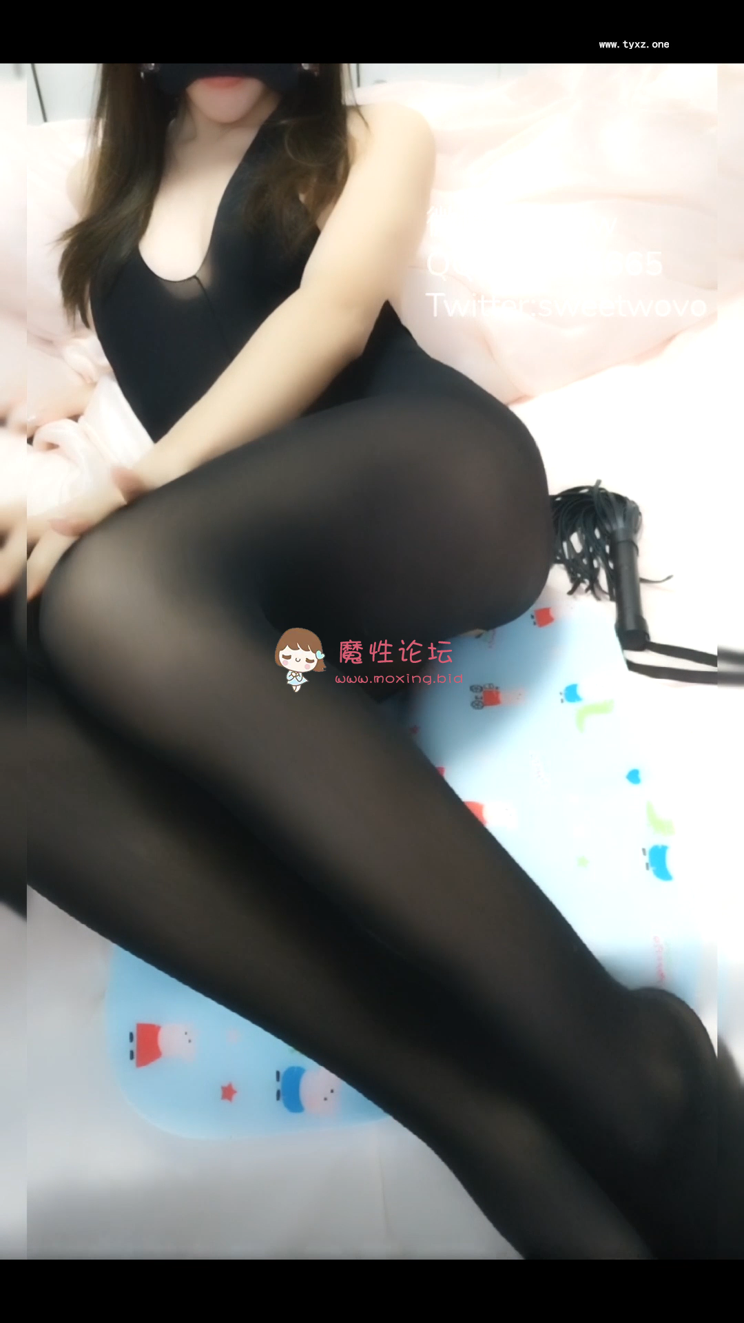 《自行打包》玩具酱(娜美 妖姬) 黑丝 《1v701M》《百度云》 [-]
