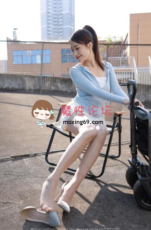 [IESS异思趣向] 2022.12.31 小婕《老司机开车》 90P-100M  《百度云》 [-]