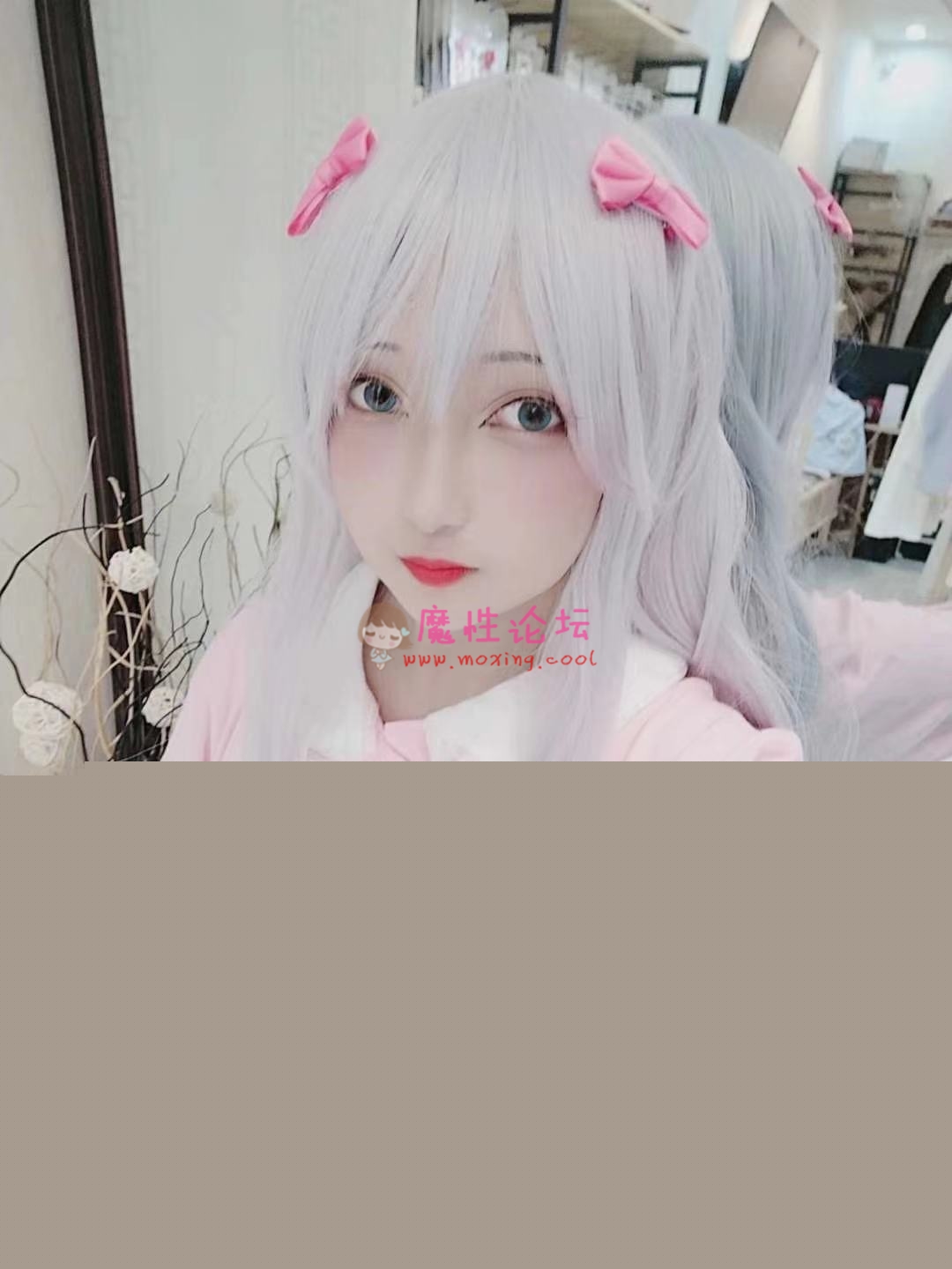 前女友露脸 [-]