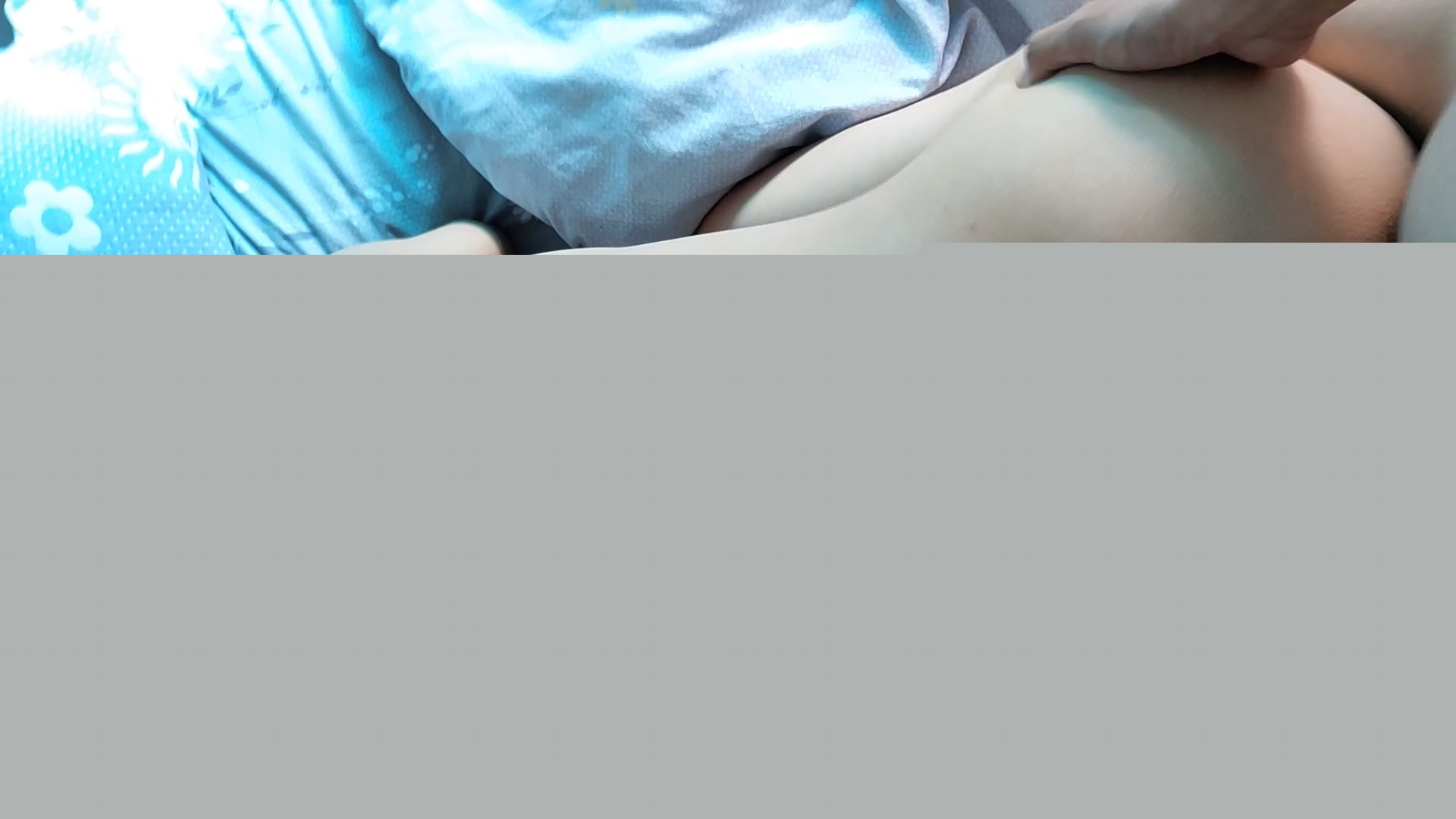 绿帽男报复前女友，大量高清视频泄露《6V/781MB》《度盘》 [-]