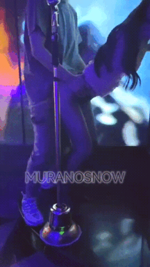 推特S级极品反差女神❣️muranosnow❣️私拍，露出姐妹女神团挑战百人斩KTV群P伺候各位大哥《12V＋147P/192MB/夸克》 [-]