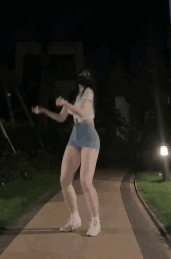 音乐类型的寸止挑战 跟着音乐节奏打飞机吧 摩托摇 夹摇[2.19G/5V/夸克] [几V多大-]