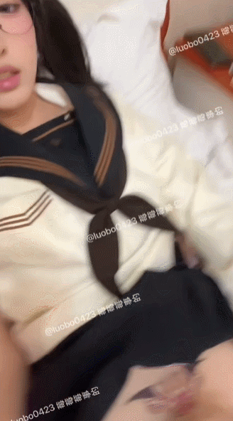 TS《莓莓莓事的》7分钟内连射6发挑战人体极限《1V213M》夸克盘 [几V多大-]
