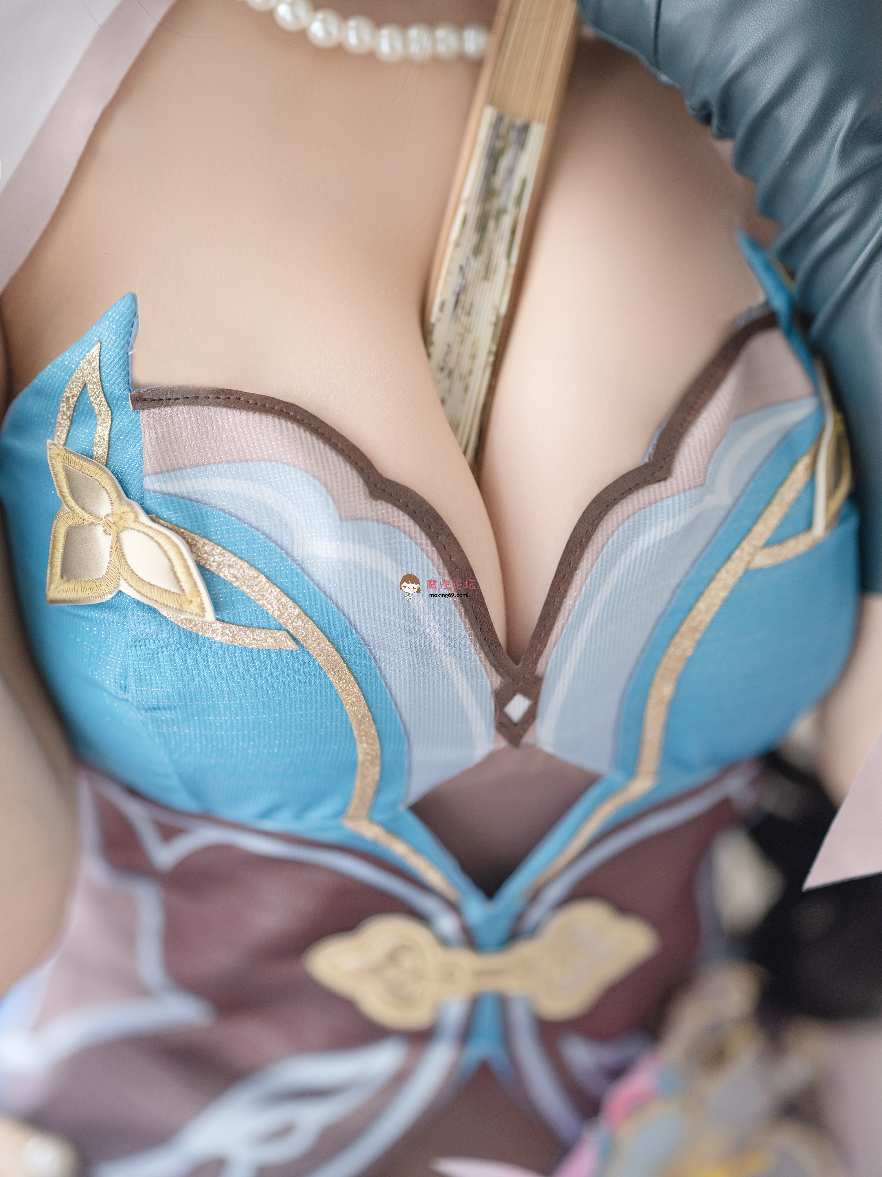 《小仓千代》《年度大瓜》B站直播5年微博百万粉丝巨乳coser竟然是退圈福利姬[81V5509P24.2G][百度盘] [几V多大-]
