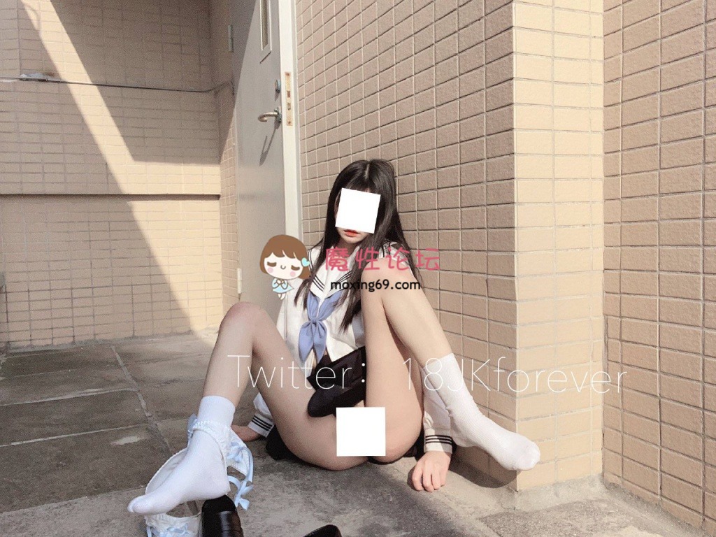 青春无敌 微博推特露脸网红福利姬清纯反差小女神《桃乃木圆》 [-]