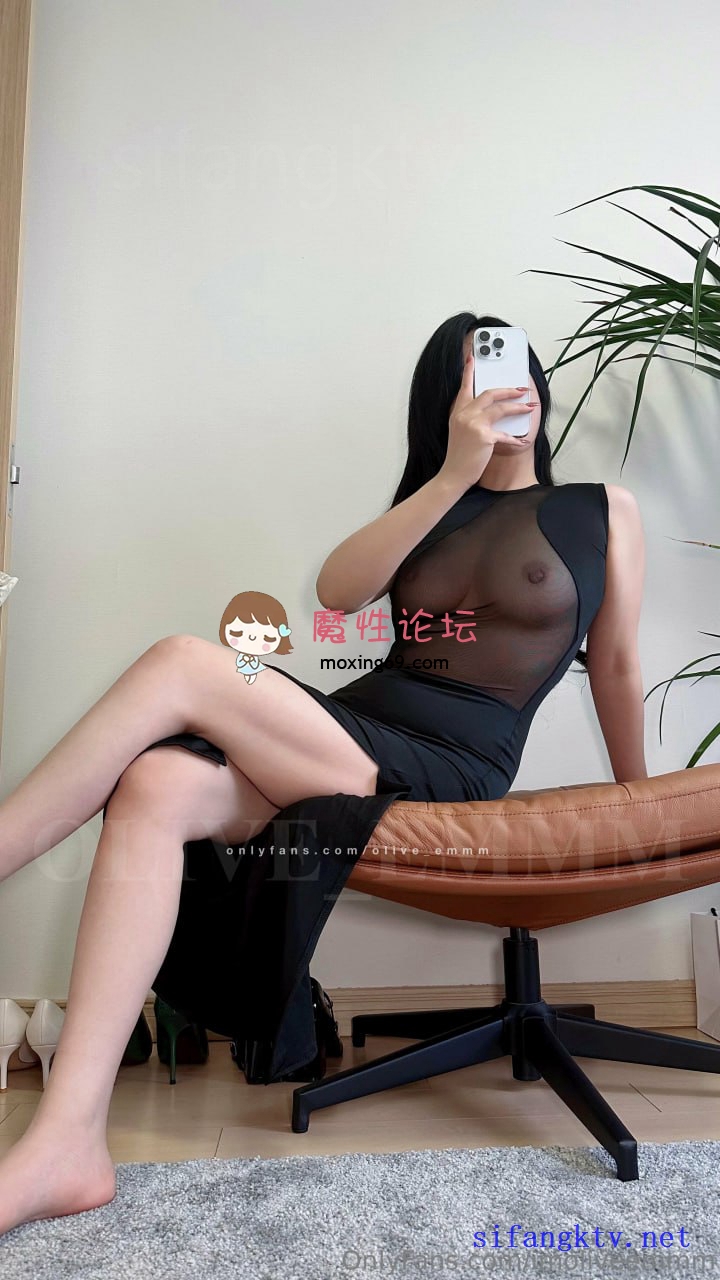 微博极品美臀女神imoliveemmm olive_emmm,巨乳美臀，紫薇诱惑[3.64GB][百度盘] [-]