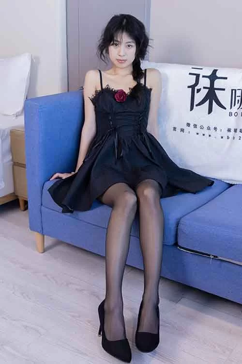 袜啵啵-奶油-高跟鞋连衣裙肉丝、黑丝、灰丝、裸足 [160p1v-2GB]