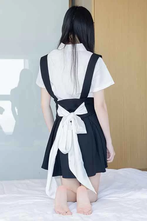 袜啵啵-甜甜圈-高跟鞋、连衣裙肉丝裸足 [186p1v-1.9GB]