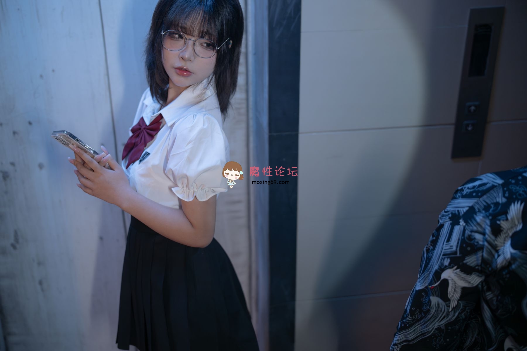 yuuhui玉汇 Vol.071 YS电梯间[164P1V-975MB][百度网盘] [-]