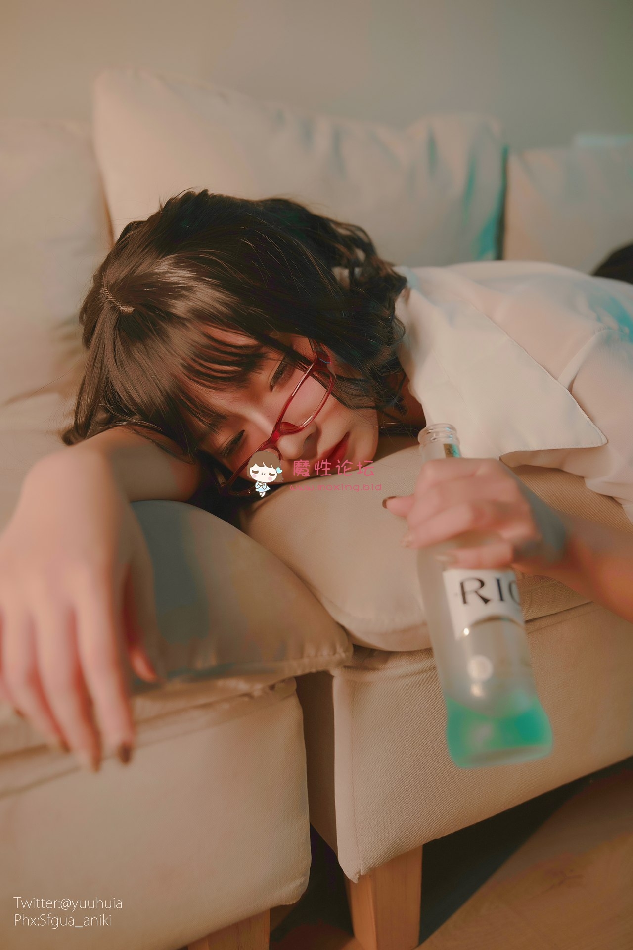 人气coser@yuuhui玉汇 宿醉 [88P-1.39GB][百度云] [-]