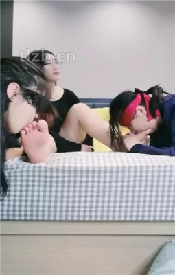 自购分享套路直播车模气质御姐S调教恋足女奴 漂亮的小羊 [11V-21GB]