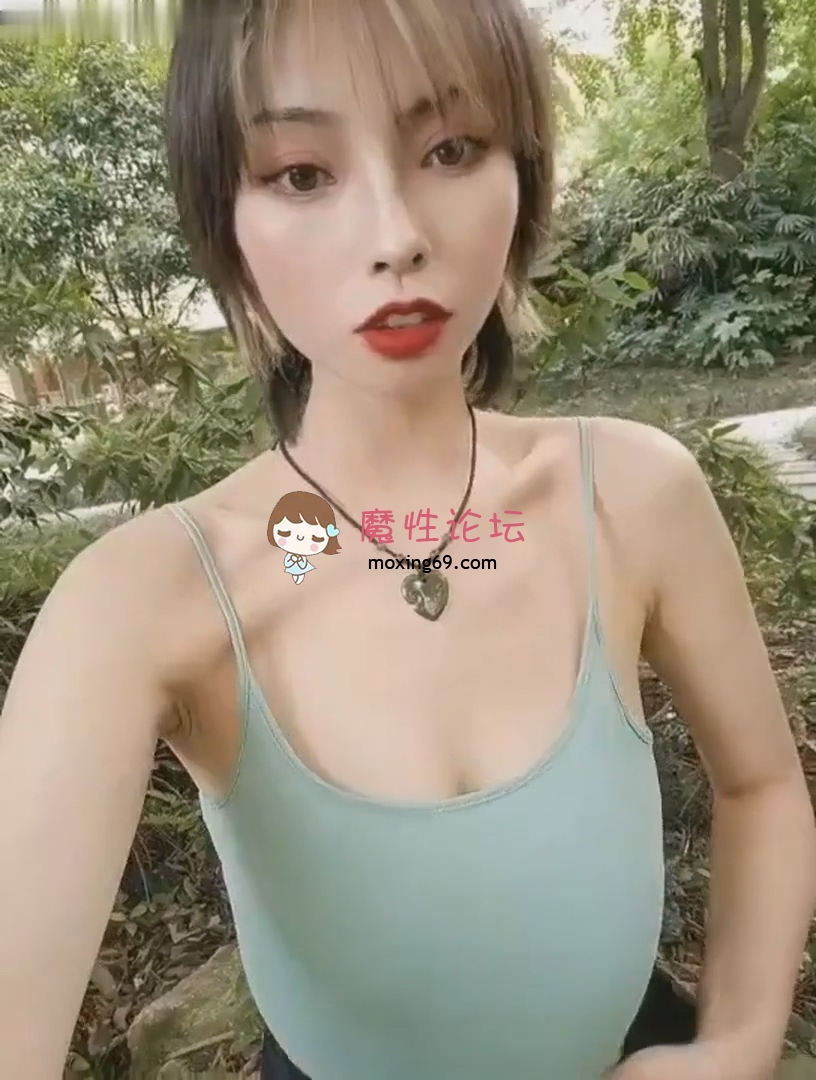 《快手》小姨妈是软面包 付费定制私拍大尺度 紫薇啪啪[17V634M][夸克盘] [-]