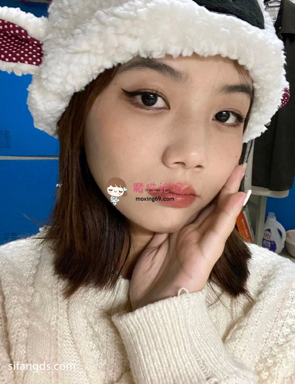 趁老婆出差和小姨子快速抽白虎馒头逼 [7P 2V 712.39MB][夸克] [-]