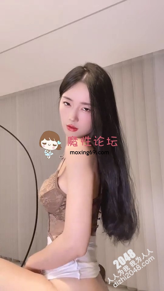 ✳️国庆送福利第十二弹✳️回复白嫖 9月最新流出 《bigo live》宁依纯➿无内露毛 最大尺度《684M 百度盘》 [-]