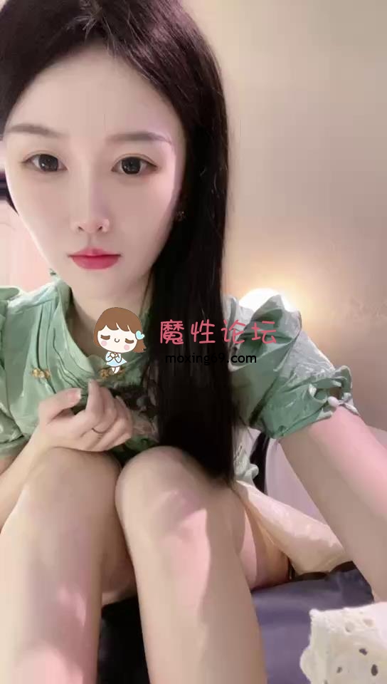 易直播 你们不要再打啦 微信福利视频 超高颜值 丝足诱惑 舔脚 恋足控必看 来乐集乐乐趣乐伴足迹[32V 1.2G][度盘] [-]