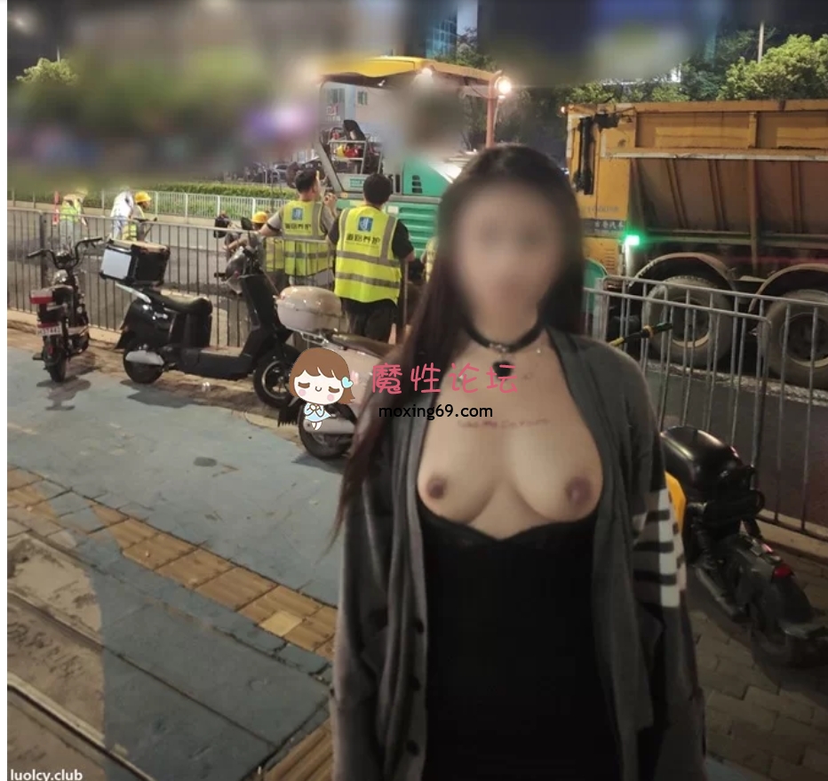 卡卡 – 性感母狗人妻 人前露出勾引路人 私拍福利 [92P24V+1.25G][百度盘] [-]