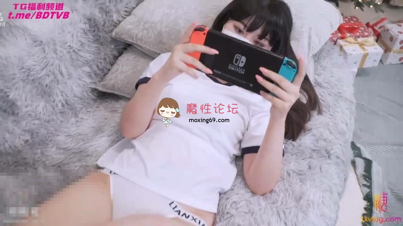 《NANA》妹妹玩swich被强行拉起来做爱[1v+469m] [-]