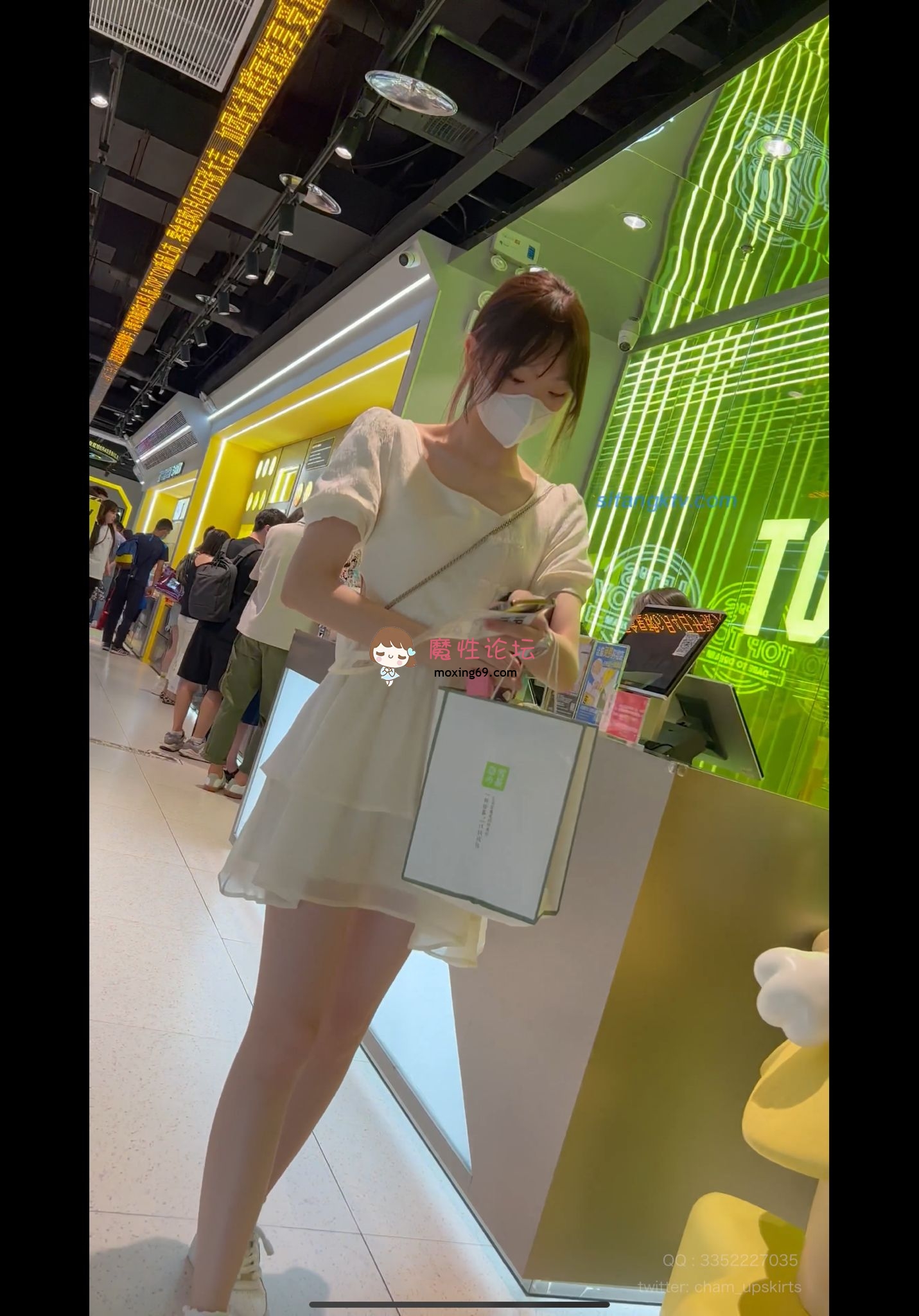 KFC自己挑出来的非常可爱的五个女孩，超美大长腿 [-]