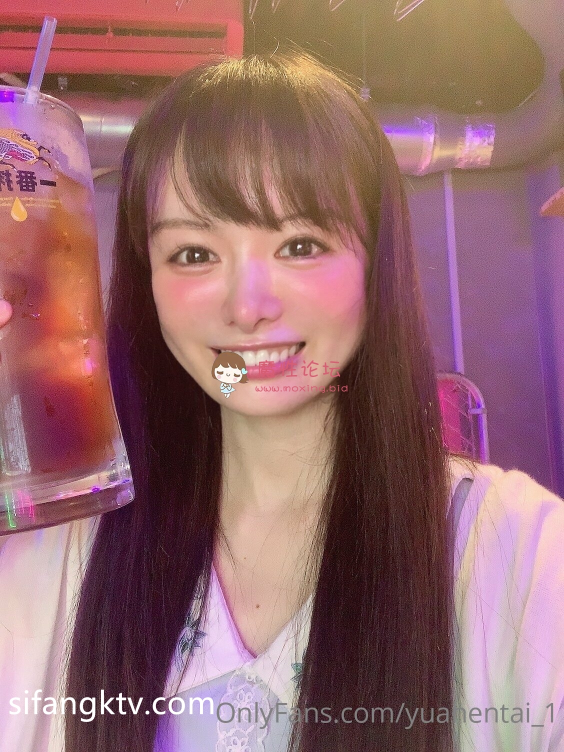 超高颜值甜美闷**神 yuahentai第二弹 [18V/67P+4.01/百度云] [-]