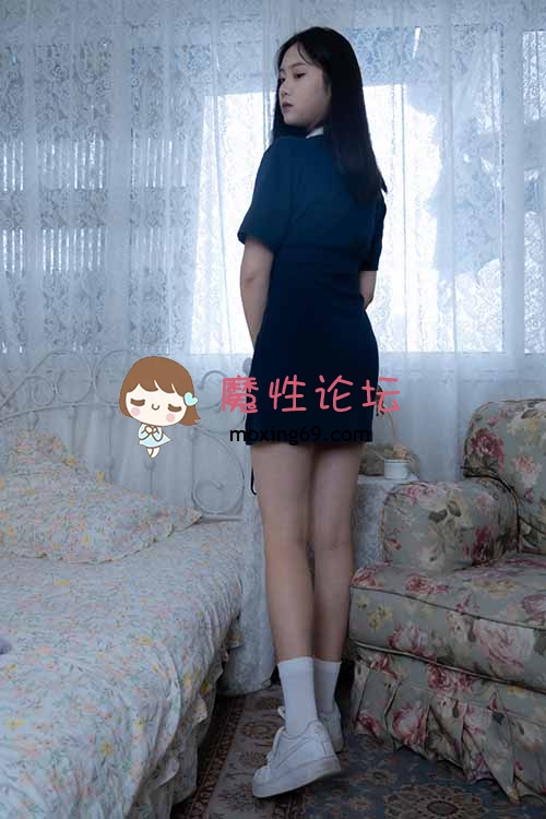 甜予摄影-土豆-包臀裙白棉袜、裸足 [-]