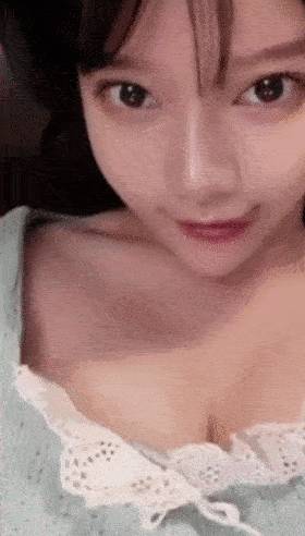 极品反差婊 高颜值巨乳粉嫩奶子美人，纯欲的感觉，自慰魅惑十足，太有感觉了[2V 891 MB] [BT] [-]