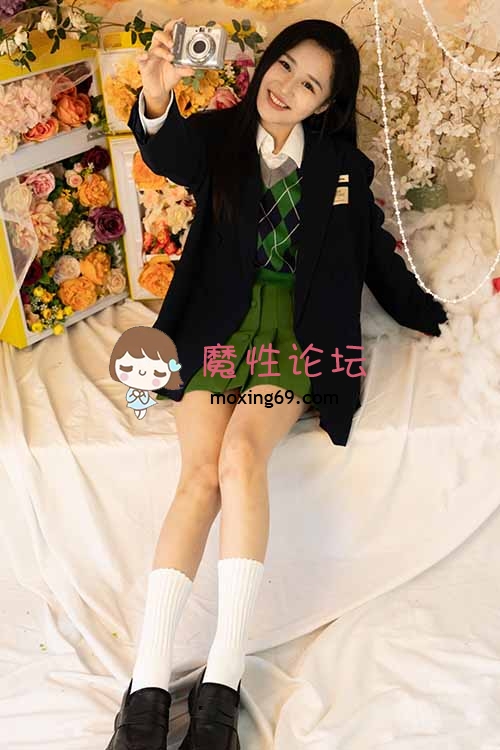 甜予摄影-澜澜-包臀裙白棉袜、裸足 [-]