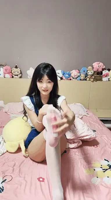 玩物《第一视角》《婉晴》灯 7.22 [1v-353m]