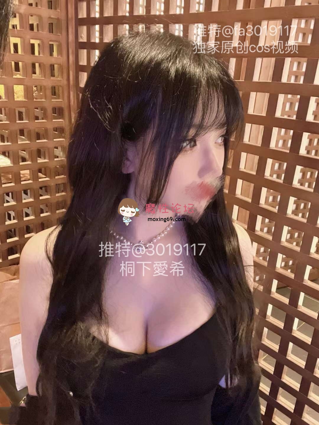 桐下爱希 – [门槛更新] 新作 49分钟 Cos [卡莎星守+林雨霞+宁红夜+托帕+星街彗星] [31P5V-3.04G] 持续更新中 [-]
