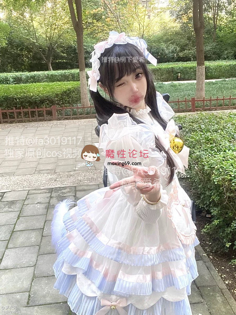 桐下爱希 – [门槛更新] 新作 49分钟 Cos [卡莎星守+林雨霞+宁红夜+托帕+星街彗星] [31P5V-3.04G] 持续更新中 [-]
